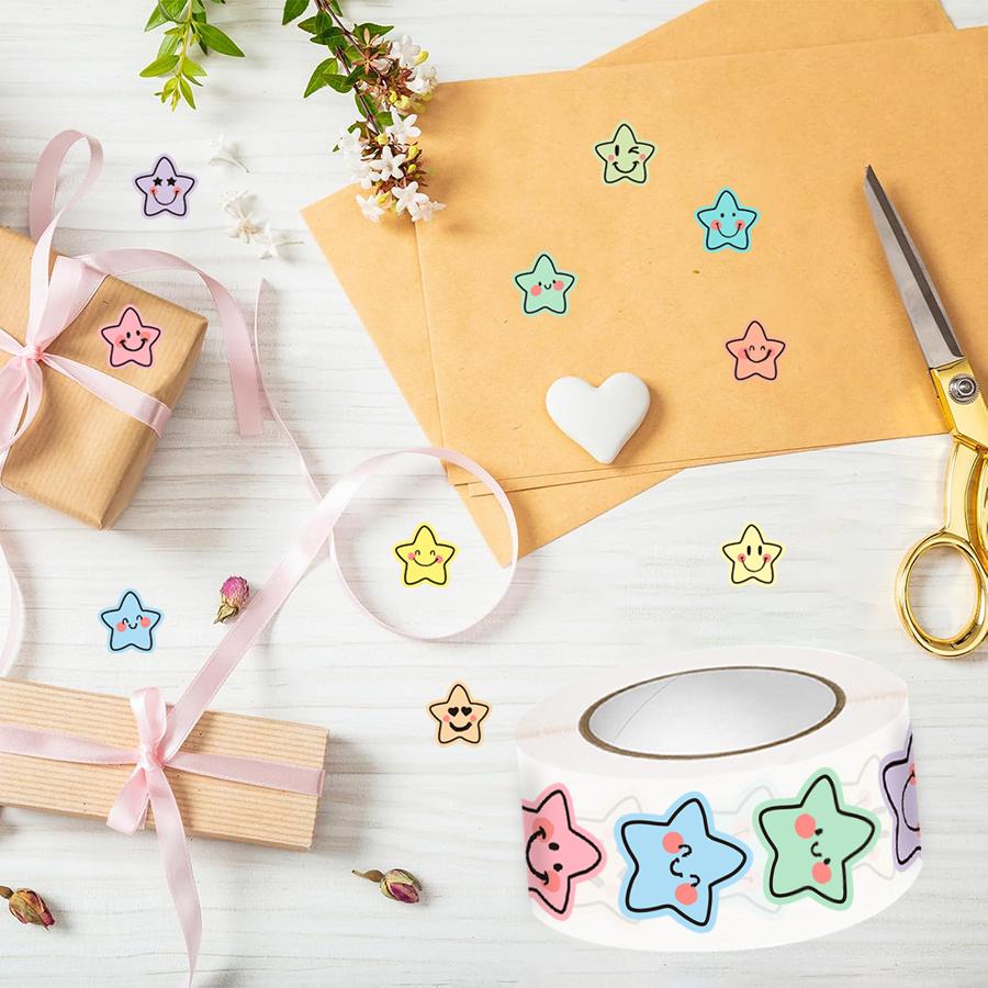 500 Pcs Colorful Star Expression Stickers Roll - Pastel Aesthetic Star-Shaped Labels with Cheerful Design, Self-Adhesive