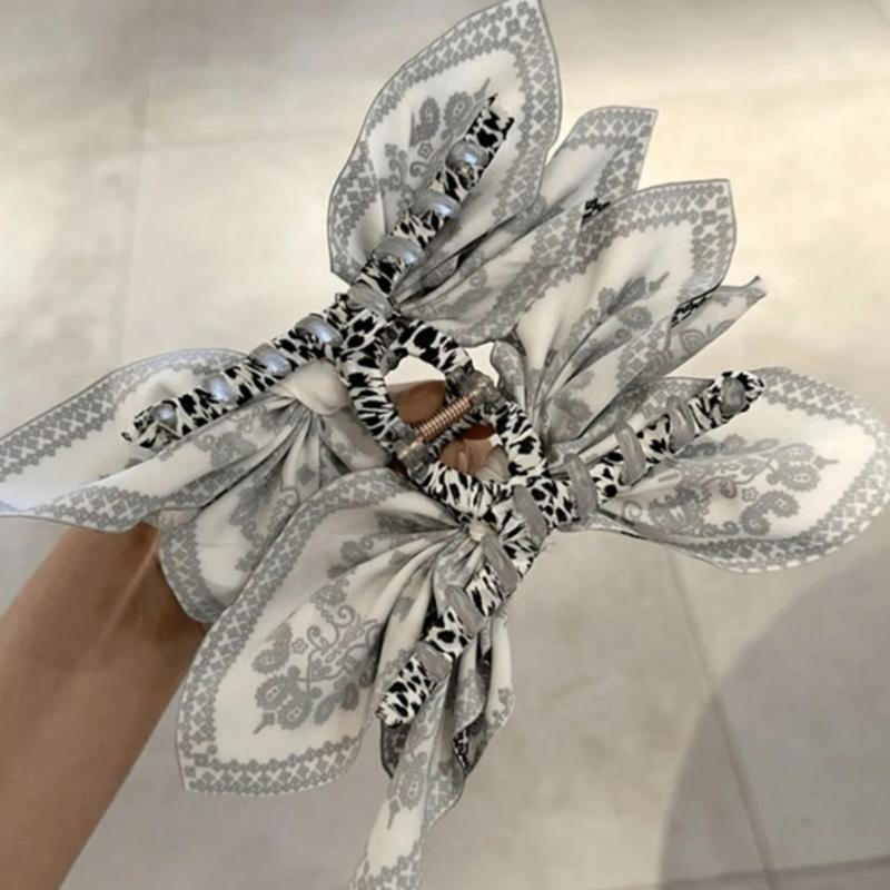 Cashew Flower Print Bowknot Hair Claw for Woman Girl Braids Hair Claw Delicate Female Skincare Taking Photo Jaw Clip