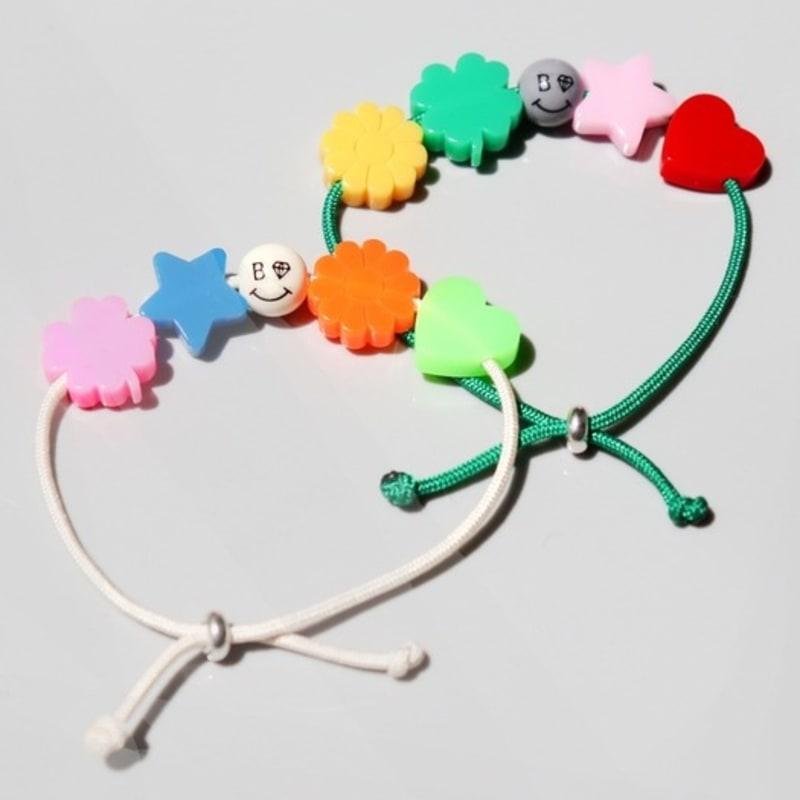BONBEAU Color Acrylic Motives Smileball Knot Bracelet