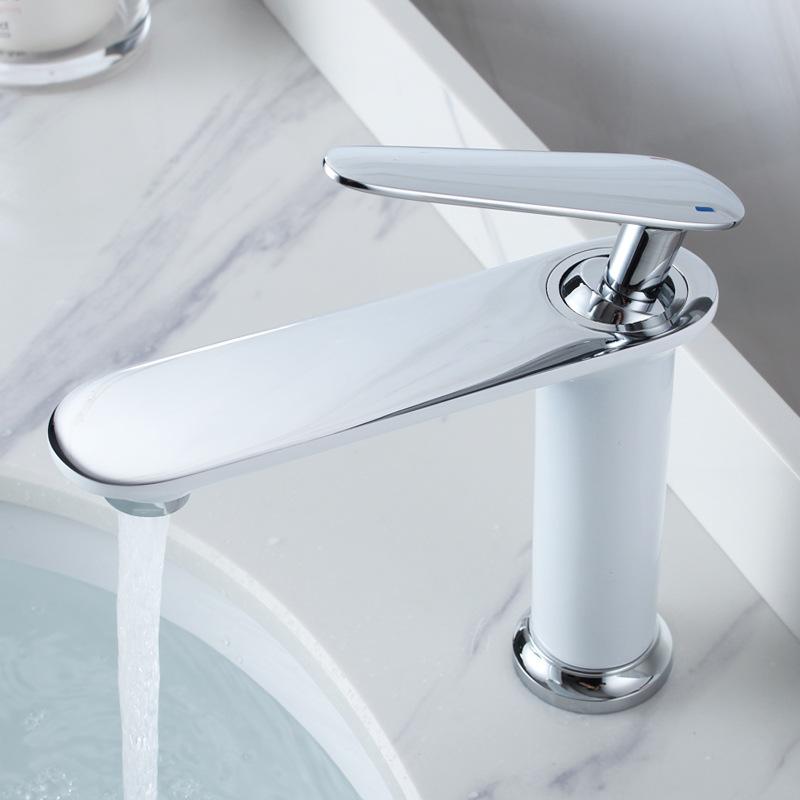 Luxury Bathroom Basin Faucet Deck Mounted Black Chrome Gold Sink Tap Single Hole Water Taps Hot and Cold Basin Mixers