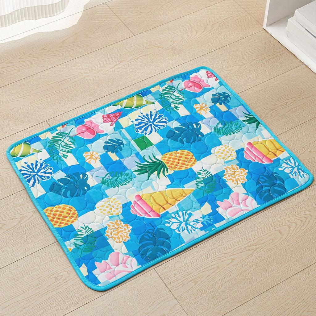 Dog Cooling Mat Summer Cat Cooling Mat Pet Ice Silk Mat Blanket Sofa Breathable Heat-relief Large Dog Pet Mat Foldable
