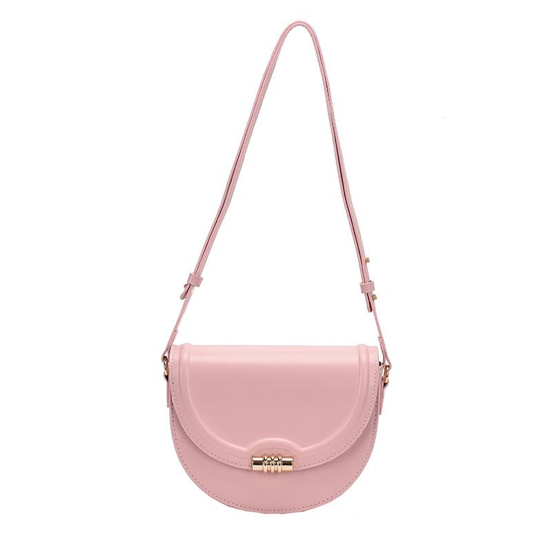 

Fashion textured small bag women s 2025 popular versatile shoulder messenger bag saddle bag this year рожевий