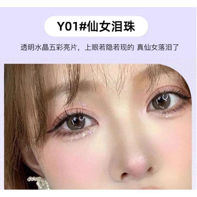 GELLA'S - Liquid Eyeshadow - 3 Colors