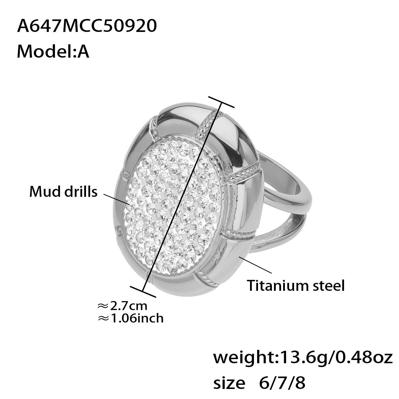 Qiong Yao Four-Leaf Clover Ring: Eco-friendly Titanium Steel, 18k Gold-Plated, Inlaid with Mud Diamonds.