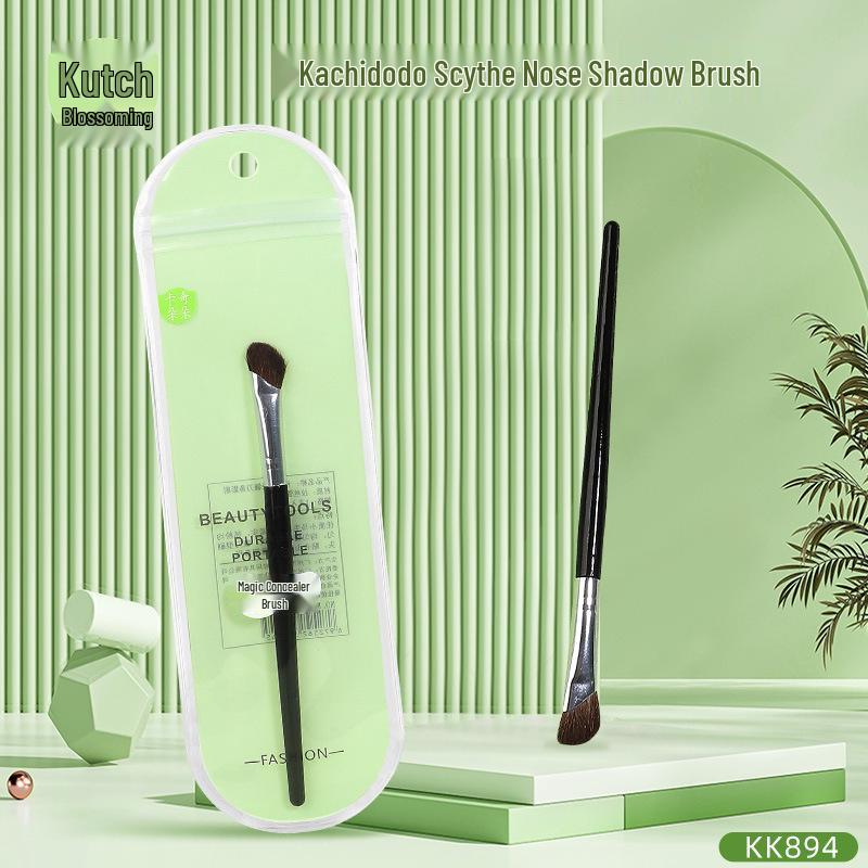 

Scythe Angled Nasal Ala Shadow & Contour Brush - KK894