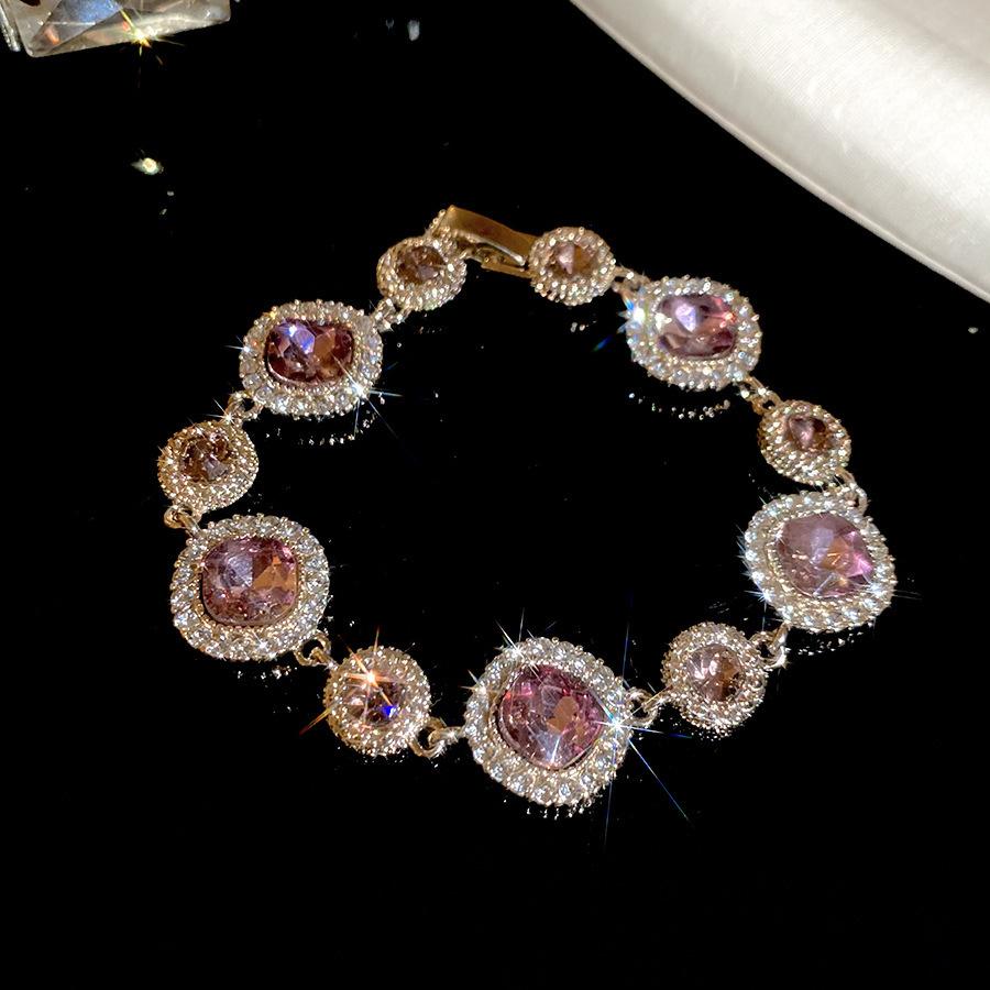 European and American diamond-encrusted flower hollow bracelet light luxury bracelet exquisite jewelry
