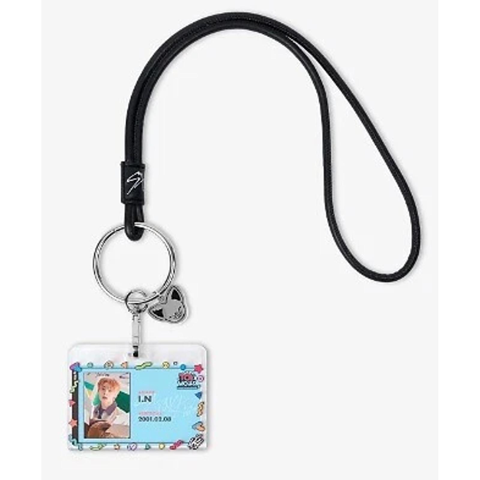 

STRAY KIDS ФАН-КОНЕКТИНГ 2024 SKZ TOY WORLD ПАСПОРТНИЦЯ Офіційна I.N