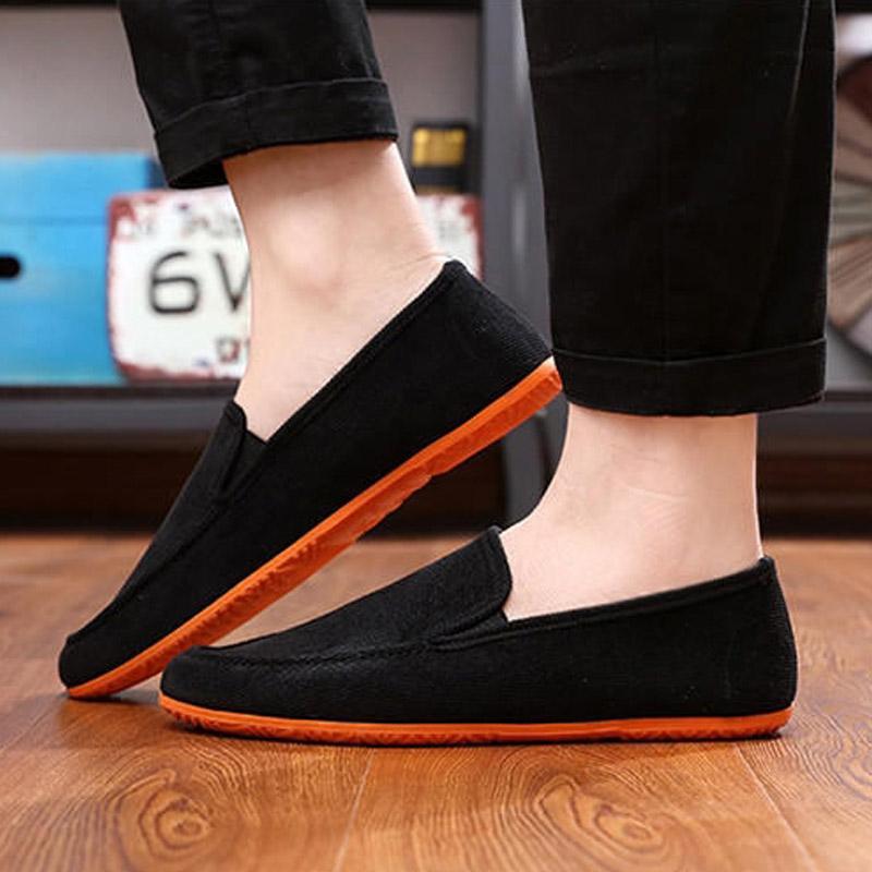 Fashion New Canvas Shoes for Men Breathable Footwear Men Casual Shoes Loafers Big Size Outdoor Walking Dring Shoes Red Men's Sneakears