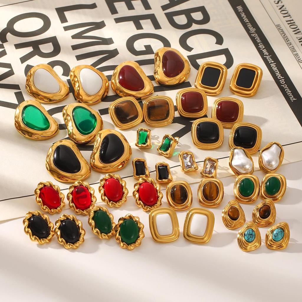 Retro Edelstahl 18k Gold Ohrringe: Nicht verblassende Titan-Ohrstecker, INS-Stil Leichter Luxusschmuck für Frauen