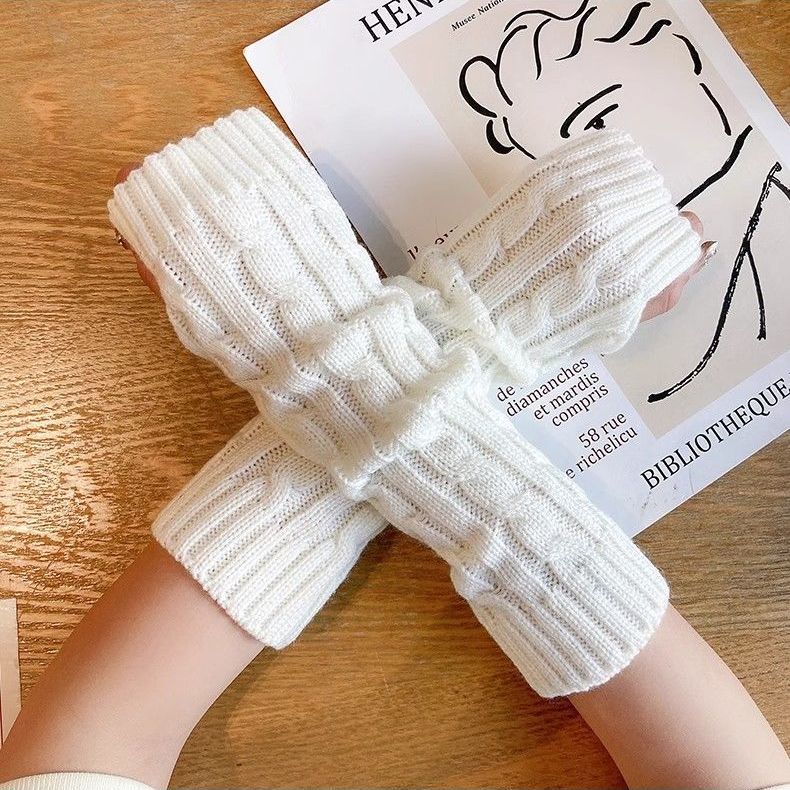 Sleeves Winter Warm Long Sleeves Wrist Half Finger Design Touch Screen Fashion Decorative Clothing Accessories