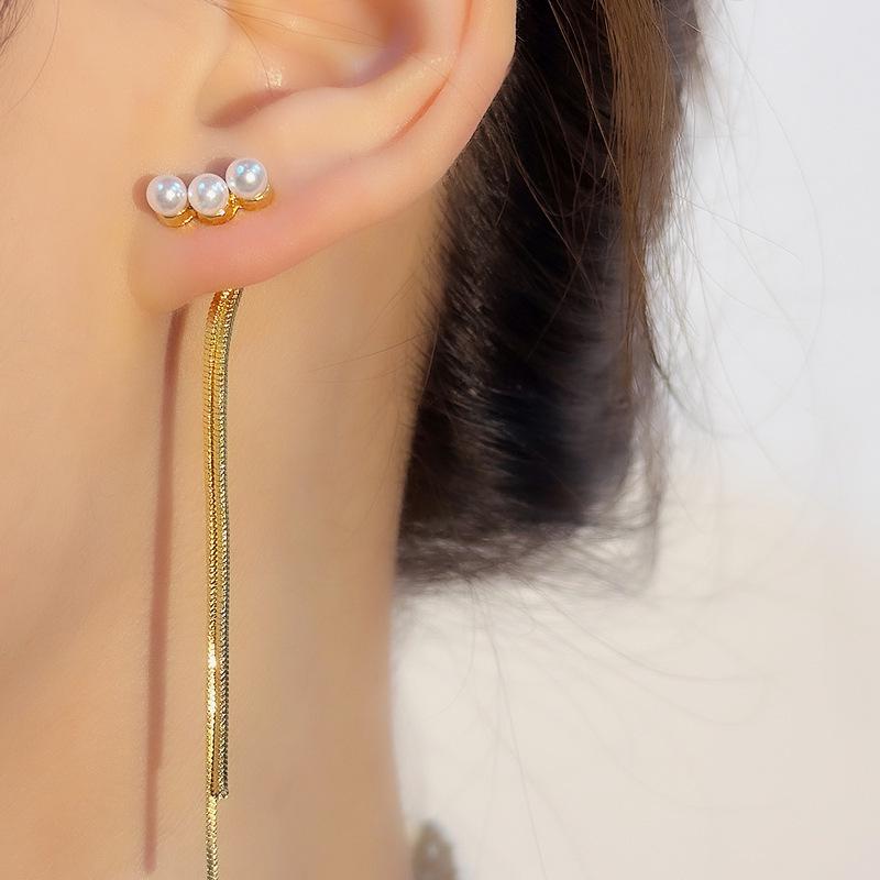 Elegant Korean Tassel Pearl Earrings: Chic & High-End Design