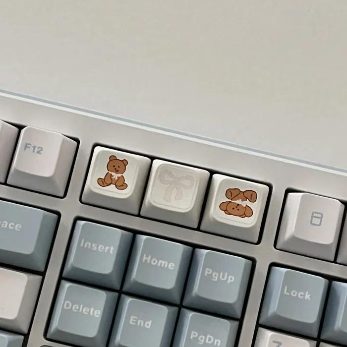 Gummy Ribbon Picnic [LED Keycap Keyring]