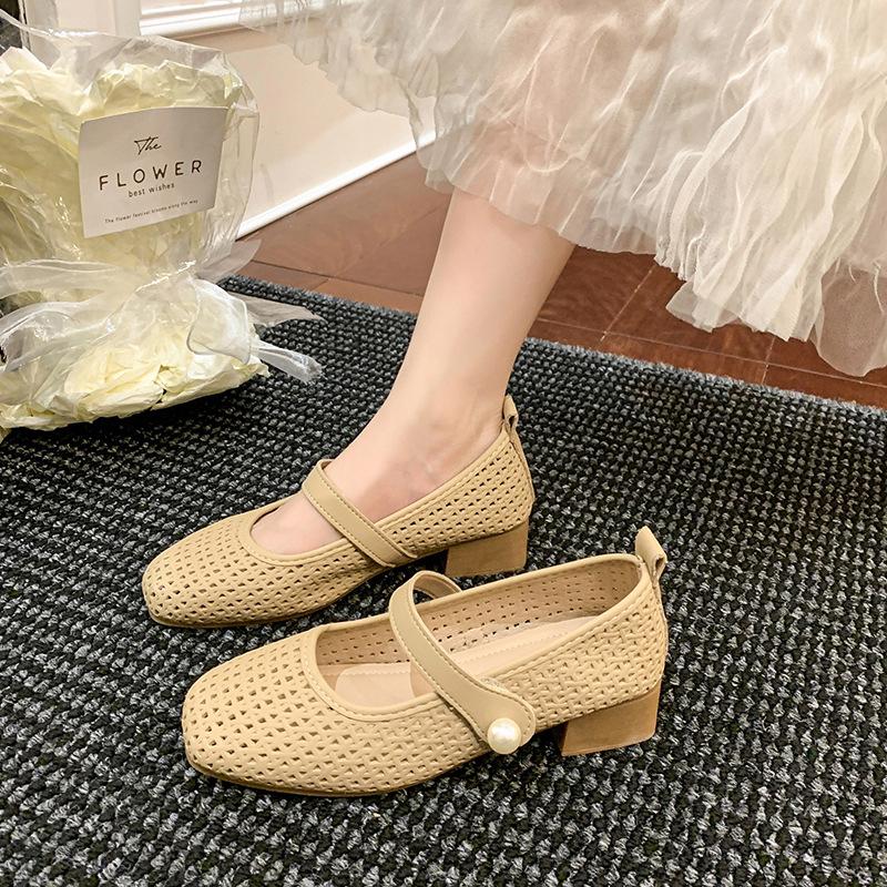 Retro Mary Jane Shoes Women's Summer New Breathable Hollow Comfortable Velcro Shoes