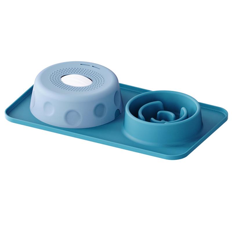 New Design Silicone Dog Slow Feeder Liquid Treats Bowl with Lick Ball Interactive Large Capacity Non-Slip Pet Feeding Bowl Mat
