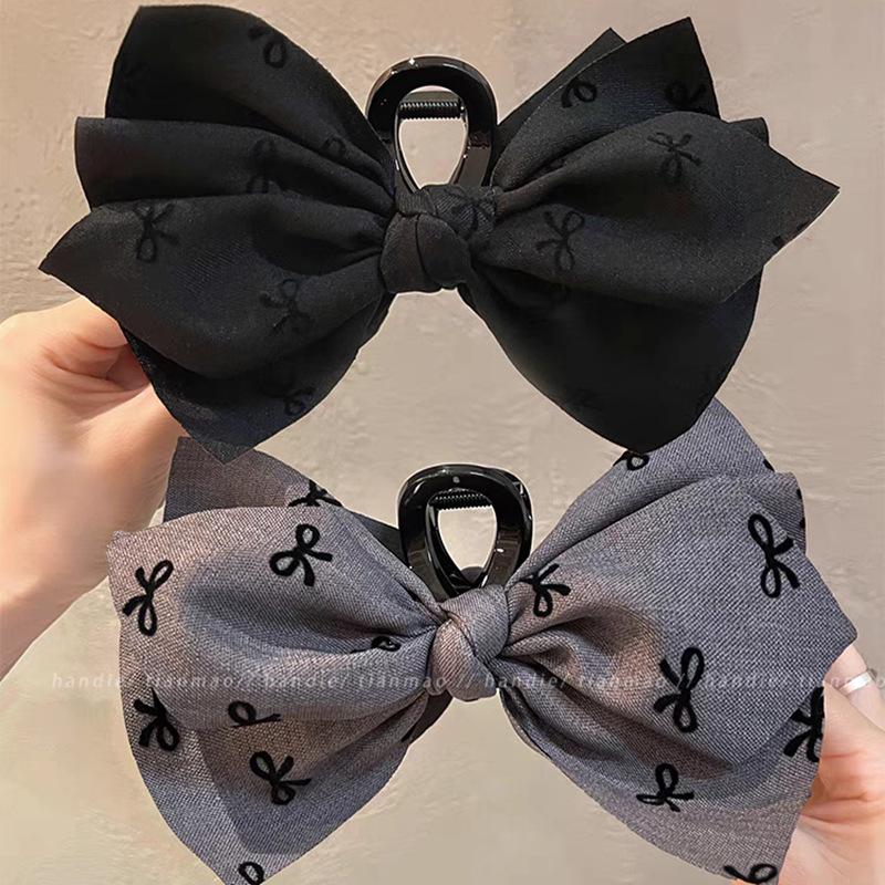 

Elegant Heiress Bow: 2025 Chic Shark Hair Clip for Women