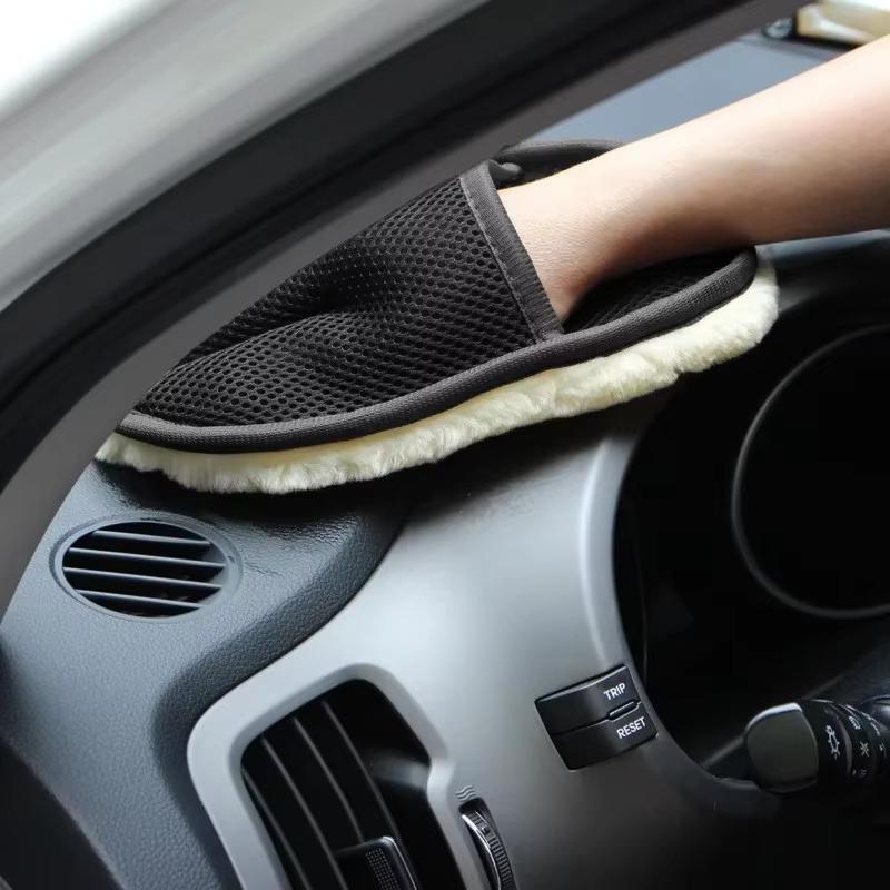 BMW Car Wash Glove Soft for Car Wash Thick Cleaning Detailing Brush sticker For F20 E46 F30 E60 X3 M E70 F40 F10 E39 E36 E87 E90 DA6