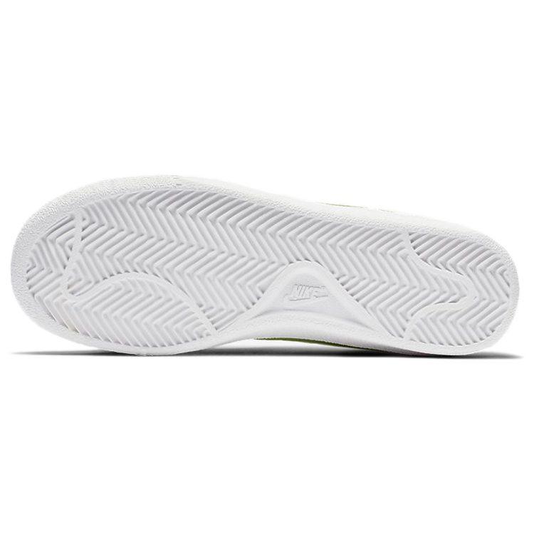 Nike Court Royale Versatile Low Top Skateboard Shoes Women's White Yellow 749867-121