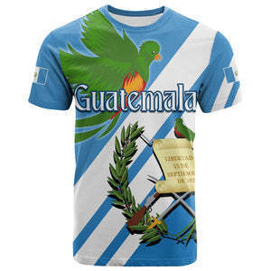 Nicaragua Themed Short Sleeve T-shirt with Tribal Pattern, National Emblem & Palm Tree Print