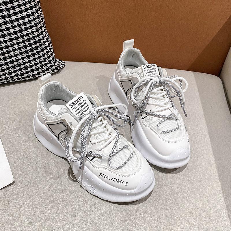 

Спортивная обувь женская весна-лето 2024 года новый тренд толстая подошва противоскользящие износостойкие дышащие удобные кроссовки 40