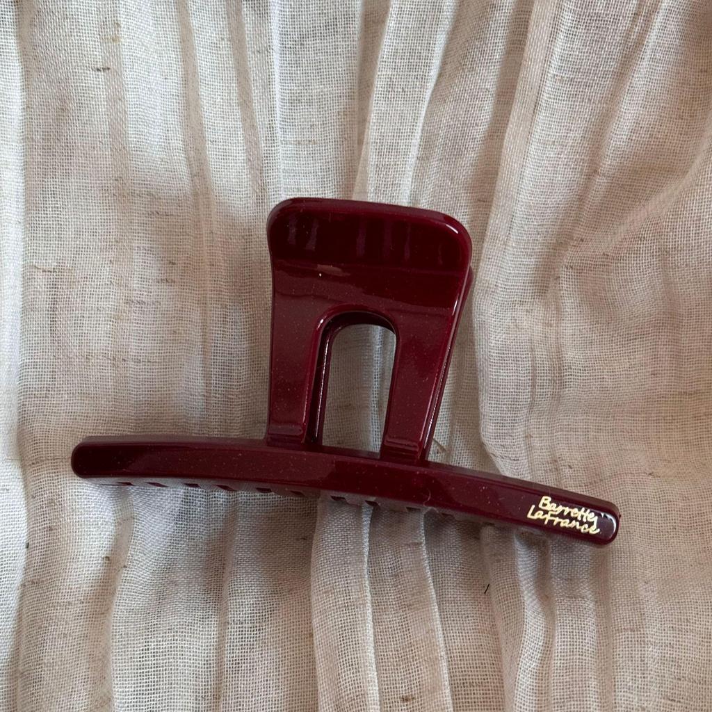 Red Series High-End Half-Up Hair Claw Clip for Women - Delicate New Year Updo Accessory