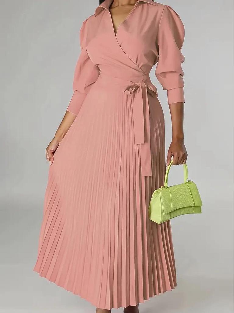 2025 Autumn Bestseller: Elegant V-Neck Long-Sleeve Pleated Waist-Cinching Women's Coat