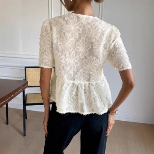 The New Women's Fashionable and Elegant Short-sleeved Shirt with A Bow for Ladies