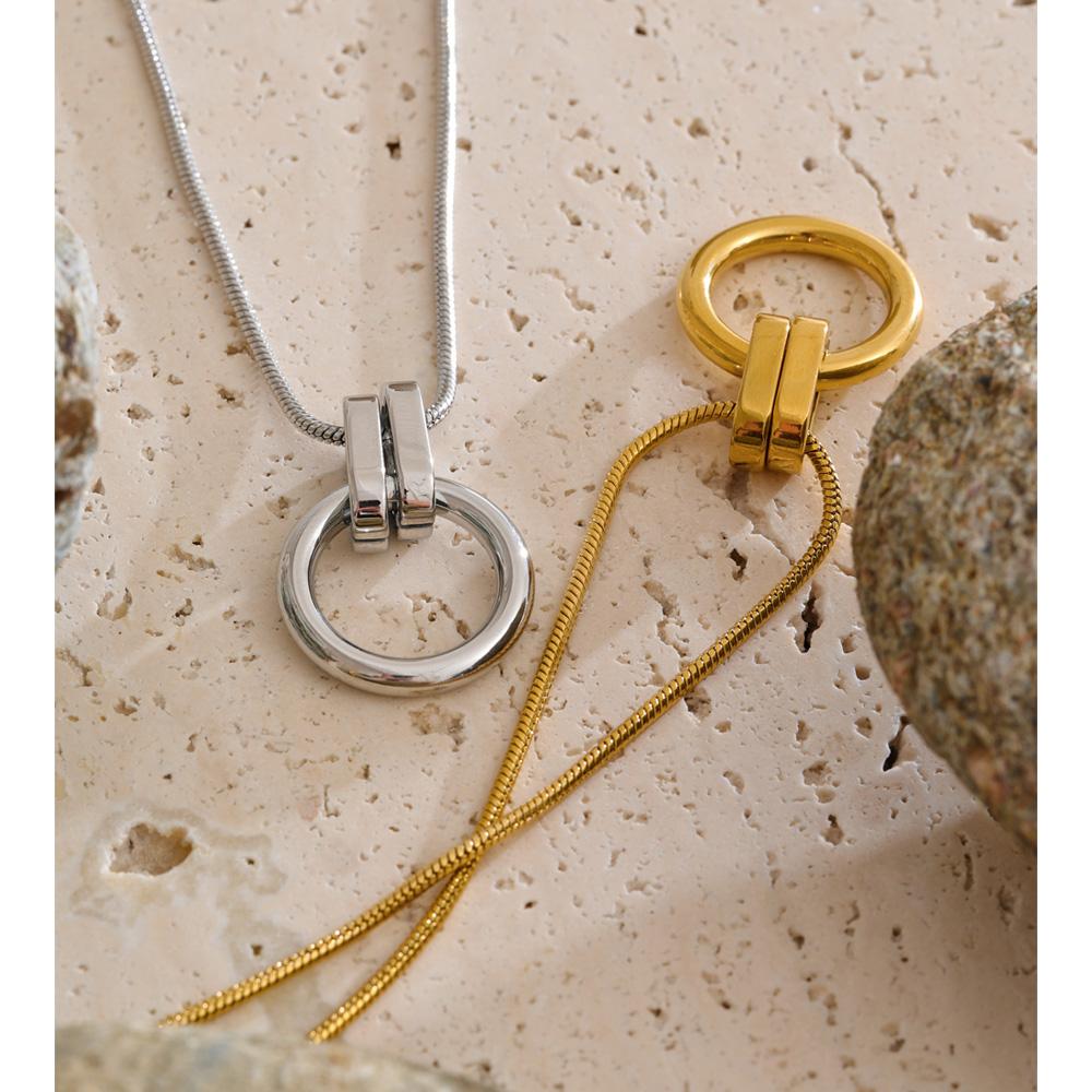 Eetit Popular Stainless Steel Round Pendant Fashion Necklace Gold & Platinum PVD Plated Basic Jewelry Accessories Waterproof
