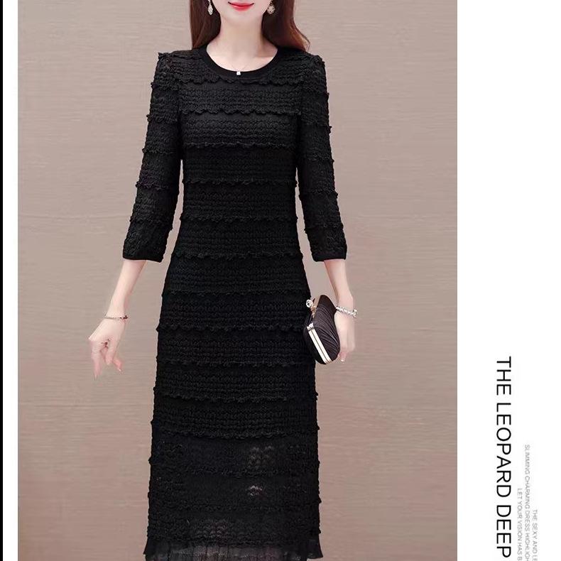 Modisches Rundhals-Spitzenkleid - Elegant, Schlankmachend & Vielseitig