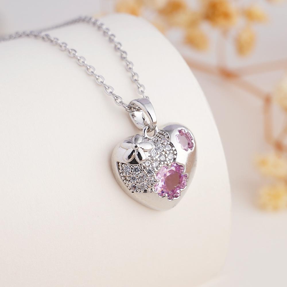 

Romantic Pink Zircon Love Heart Pendant Necklace for Women Girls Stainless Steel Chain Luxury Sweet Collar Jewelry Gifts