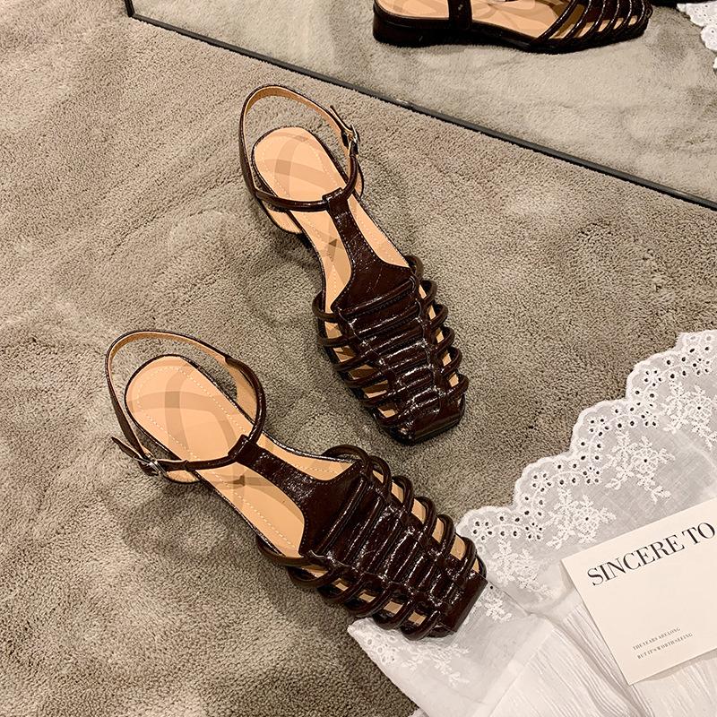 

Silver 2025 summer new bag head sandals women wear fish bone shoes flat Roman shoes women s shoes 40 темно-коричневого кольору