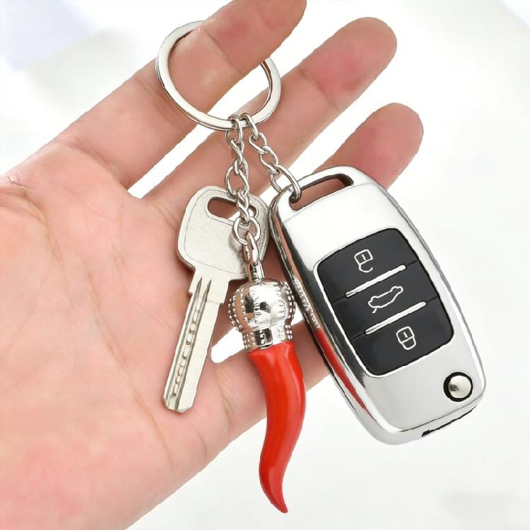 4Pieces Pepper Pendant Fashion Accessory Pepper Keyring Alloy Texture Key Pendant for Youthful Adults and Friend Present