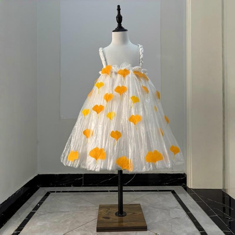 Eco-Friendly Parent-Child Catwalk Costumes: Handmade Ginkgo Leaf Design for Kids 100 cm