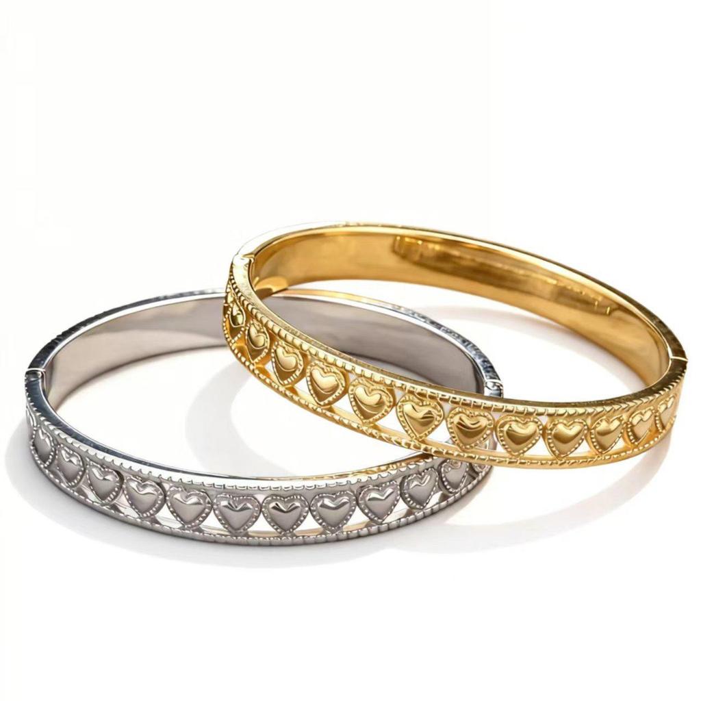 Exquisite European and American Gold-Plated Titanium Steel Women's Bracelet