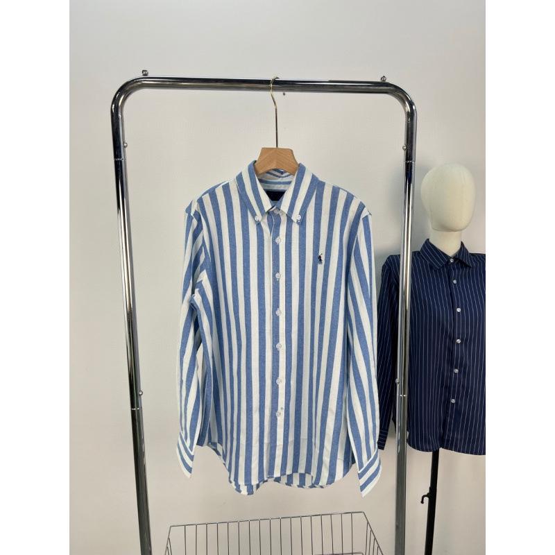 Striped Linen Shirt: Features a minimalist silhouette with a loose fit and classic striped design. Large (L) небесно-голубой