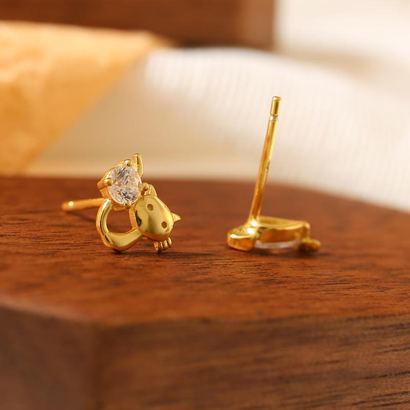 Mini Cute Kitten Xiaoyu Earrings Women's Fashion Personality Niche Design New Earrings
