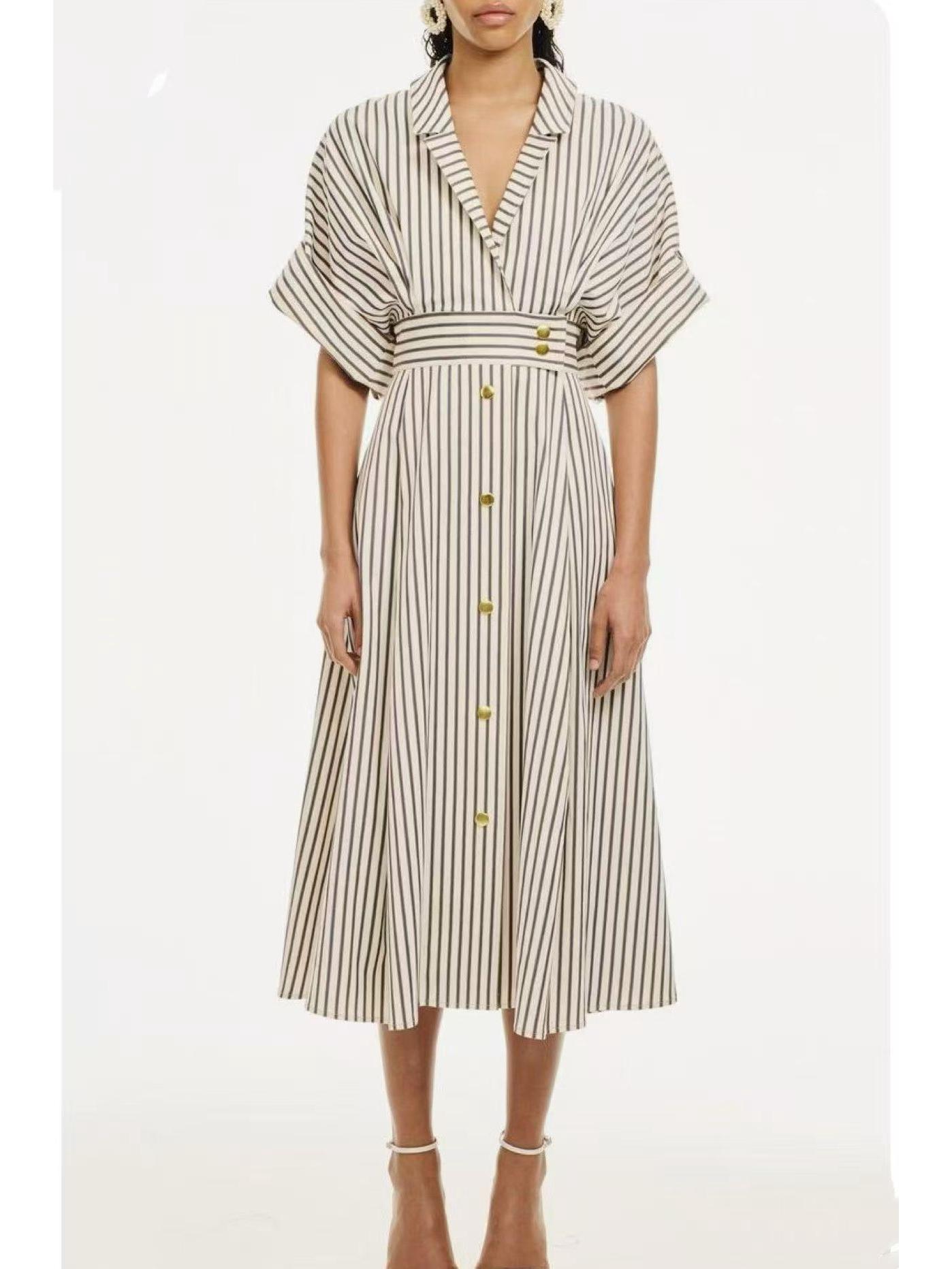 

Solid Color V-Neck Shirt Collar Single-Breasted Dress with Thirteen Lines Design XL