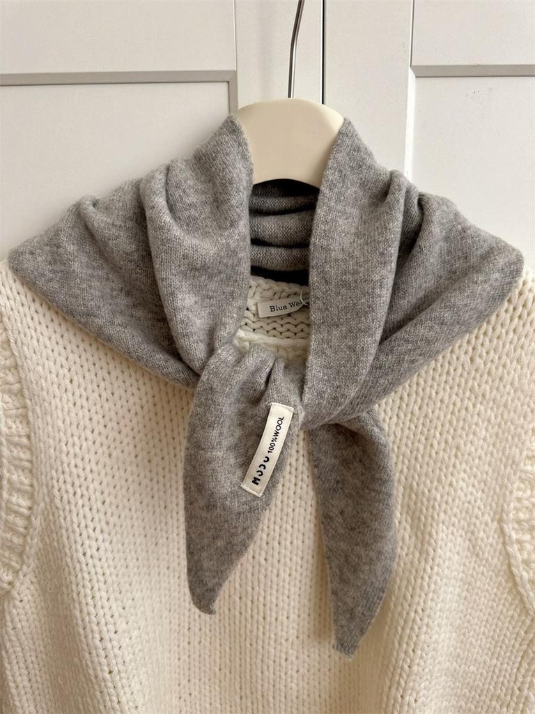 British Korean Triangle Scarf Niche Wool Triangular  Women Head Scarf  Warm French-girl Fashion Multi-functional  Knitted Scarf