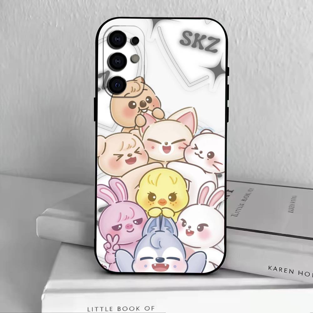 SK-SKZOO Stray Kids-s Phone Case For Samsung S25,S24,S21,S22,S23,S30,Ultra,S20,Plus,Fe,Soft Silicone Black Cover