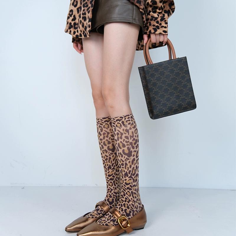 Vintage Leopard Print Calf Socks Printed Silk Stockings Mid-tube Socks Fashion Personality with Leopard Print Socks Camoufla