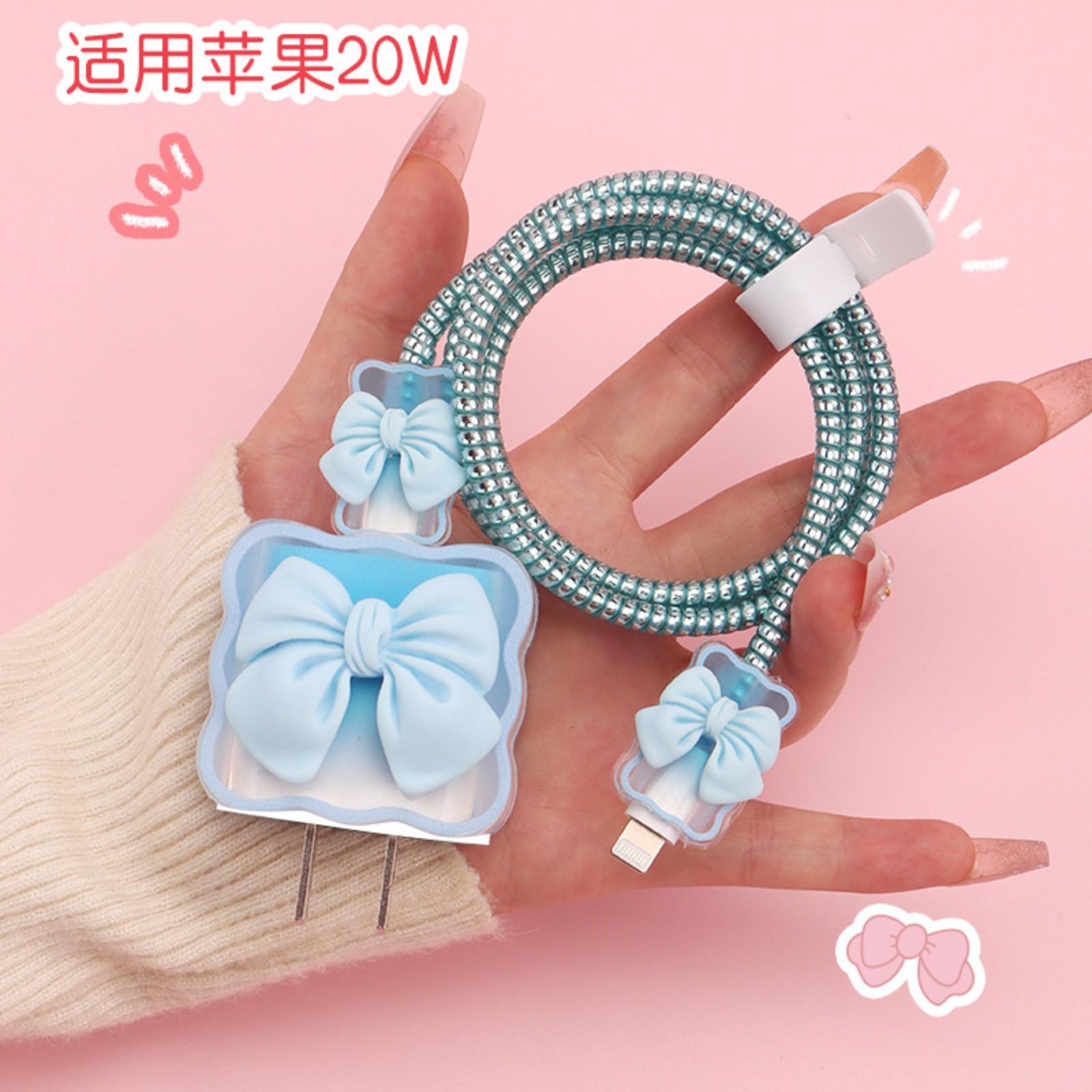 

Зарядное устройство Защитный чехол Кабель для передачи данных Намоточный трос синий