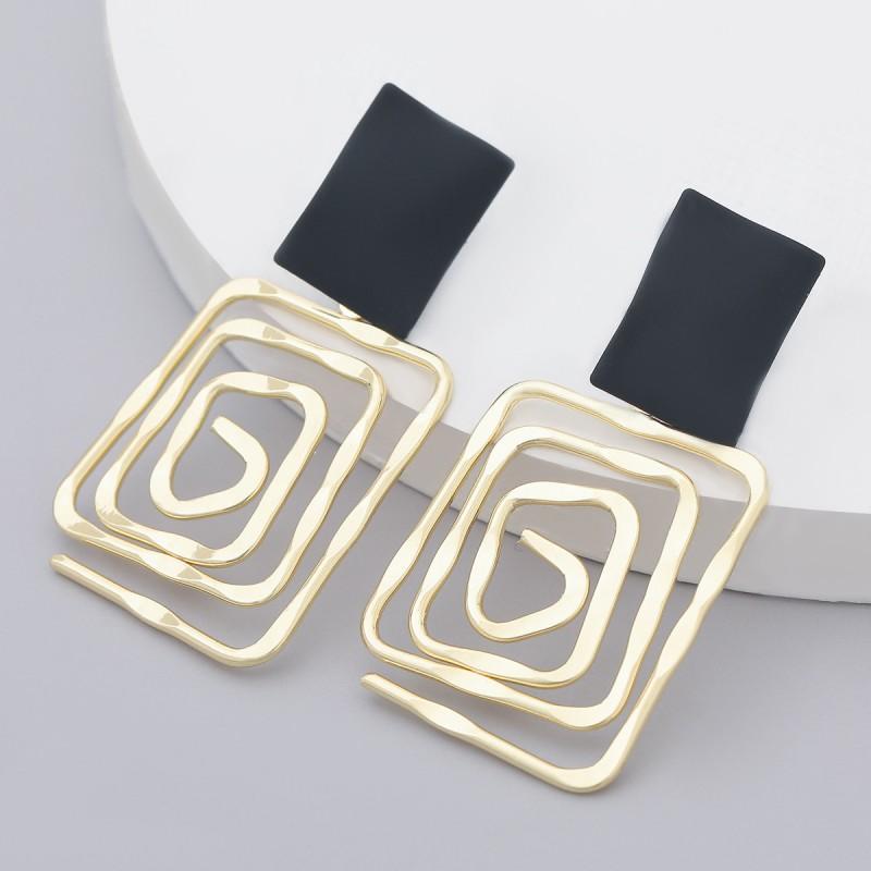 Geometric Alloy Earrings Women Minimalist Vintage Style Gold Tone Fashion Stud Earring Accessory