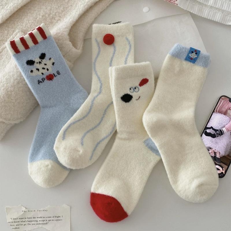Soft and Thick Australian Fleece Socks for Girls, Fluffy Balls, Fun Mid-calf Socks, Fabric Label, Qiuqiu, Warm Autumn and Winter Socks