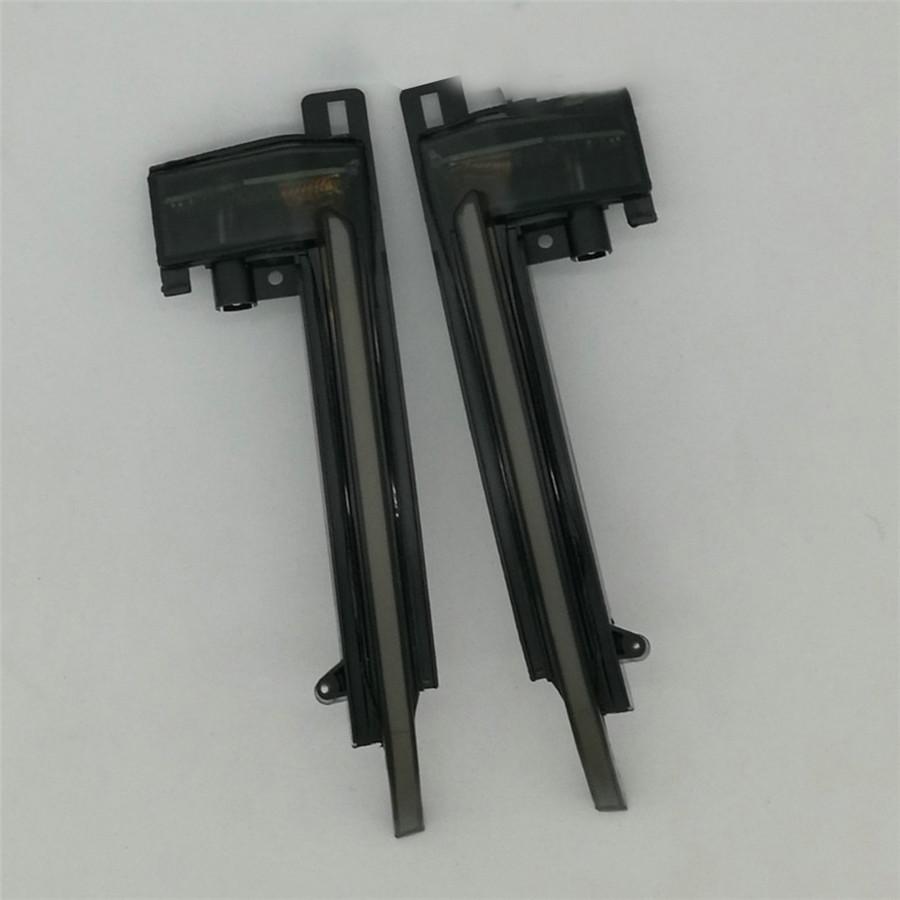 2 Pcs Dynamic Blinker Side Mirror Turn Signal Light for Automobile