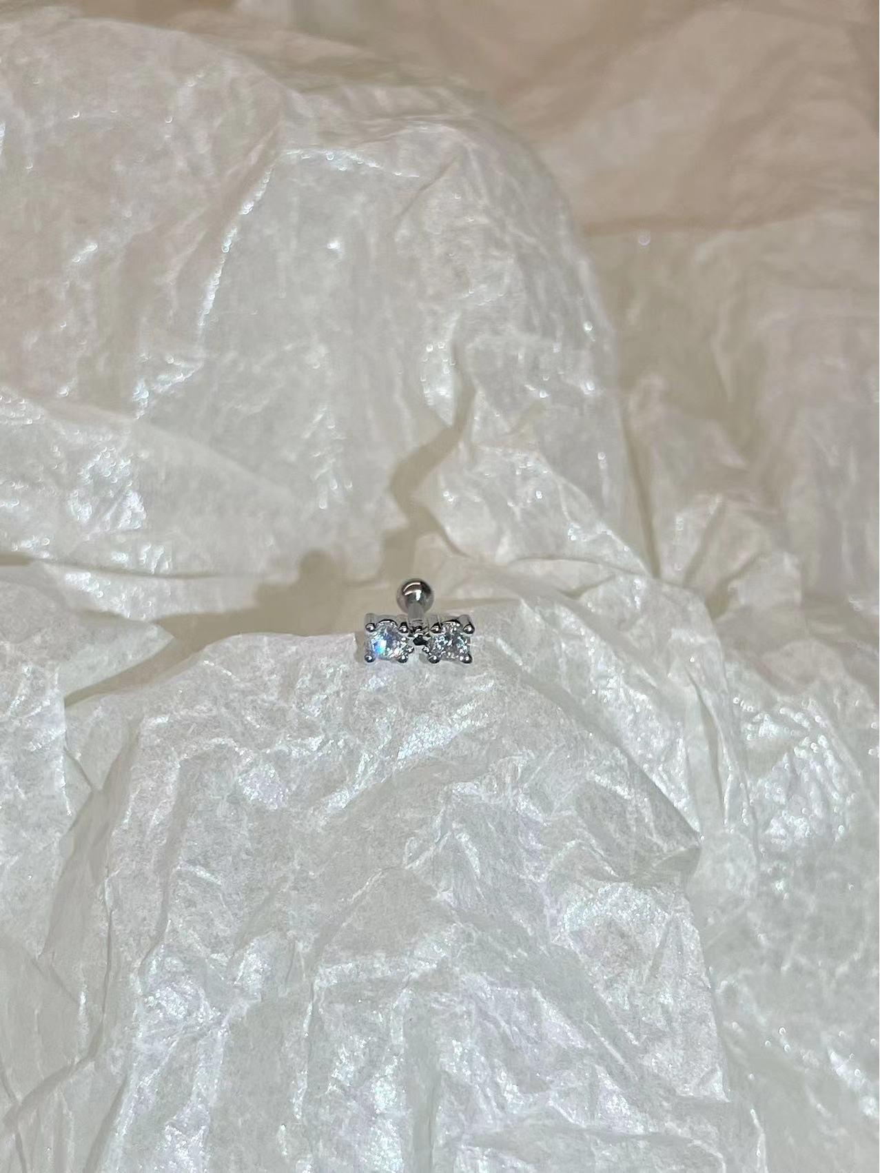 

Персонализированные элегантные серьги: Универсальные гвоздики для ушных косточек и уникальные высококачественные кохлеарные гвоздики для милого и стильного стиля