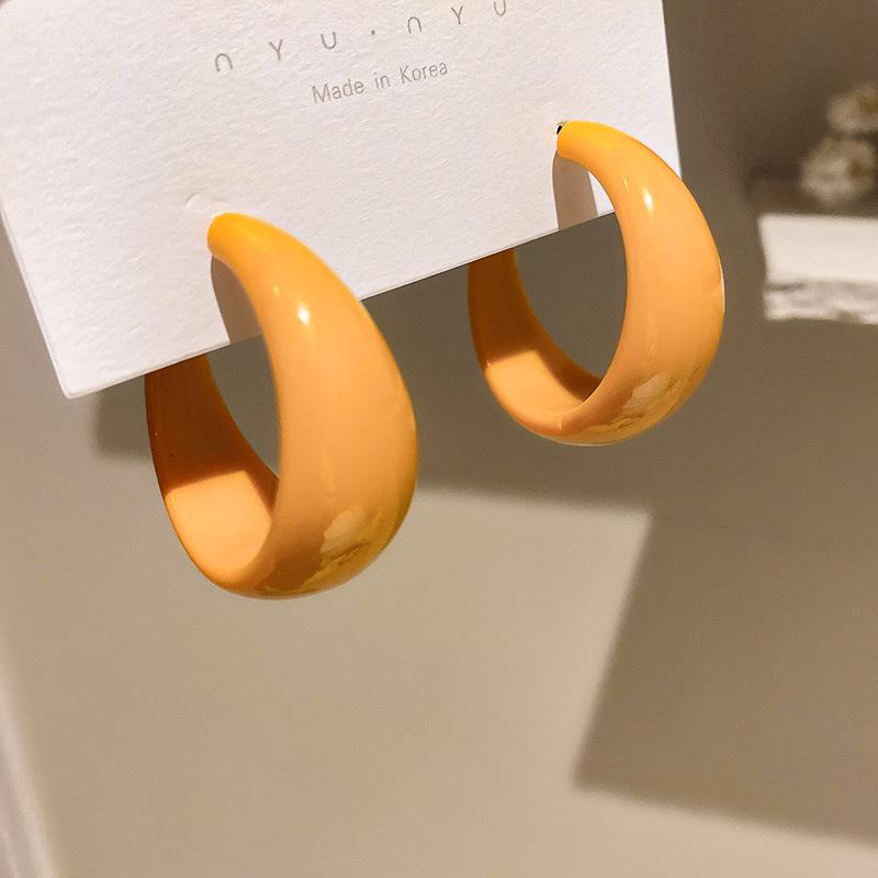 Retro Polka Dot Geometric Circle Earrings - Fashionable, High-End, European & American Style for Women