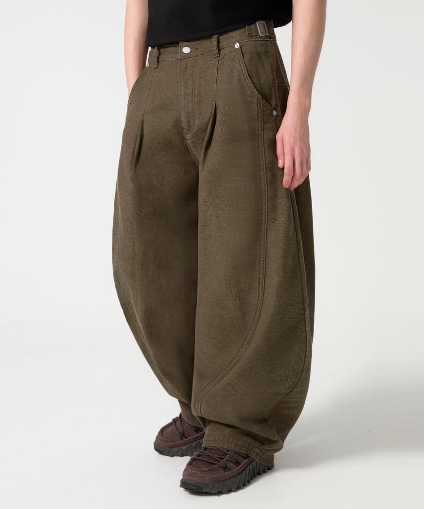 TRILLION Adjust Pigment Curved Cotton Pants_Khaki Brown