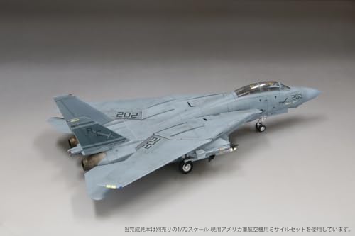 Fine Molds 1/72 Scale Aircraft Series U.S. Navy F-14A Tomcat Gulf War Plastic Model Kit FP53