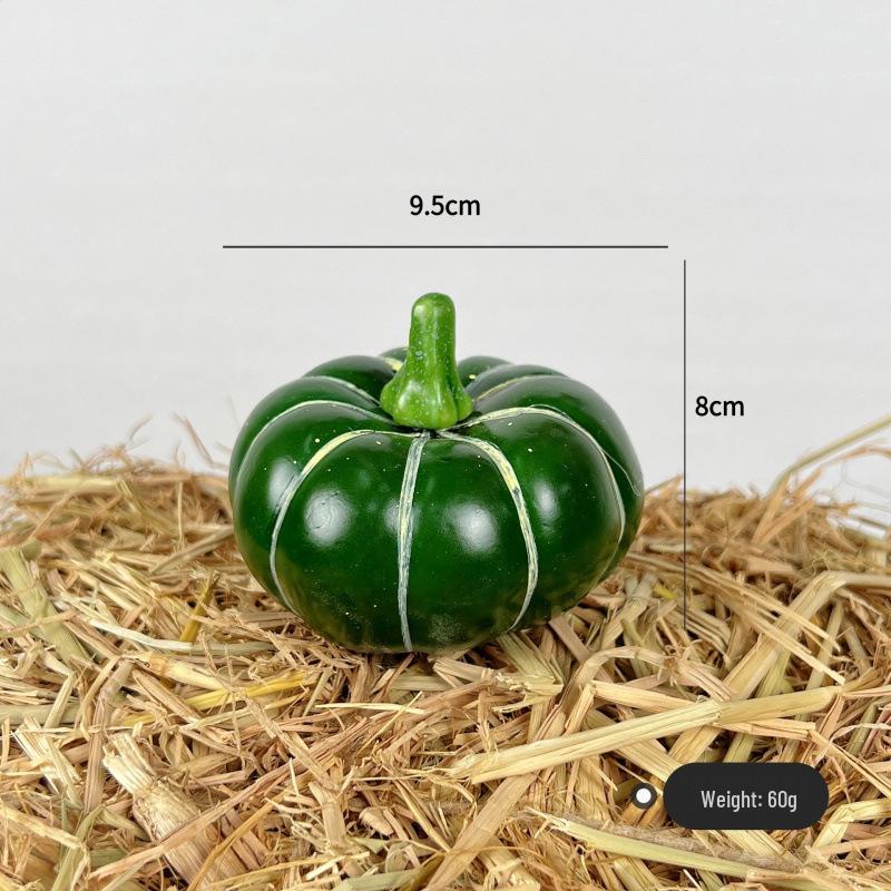 Pumpkin Harvest Festival Props: Farmhouse Halloween Decoration for Mall Displays and Room Ornaments