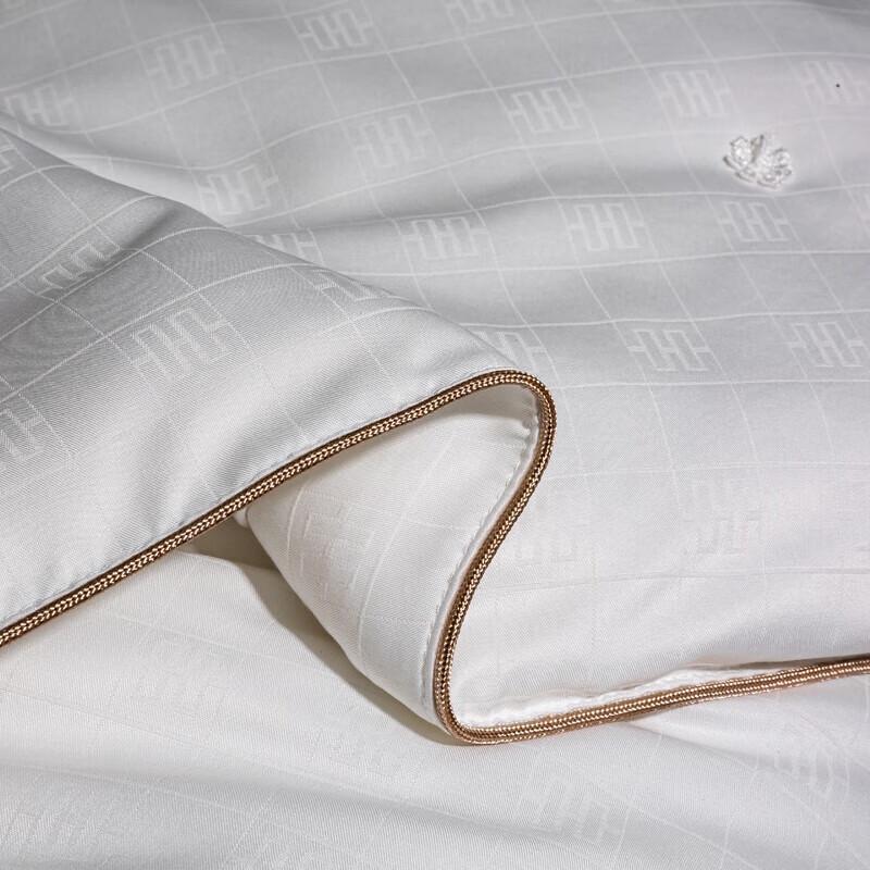 Jellyat Pure Mulberry Silk Summer Quilt