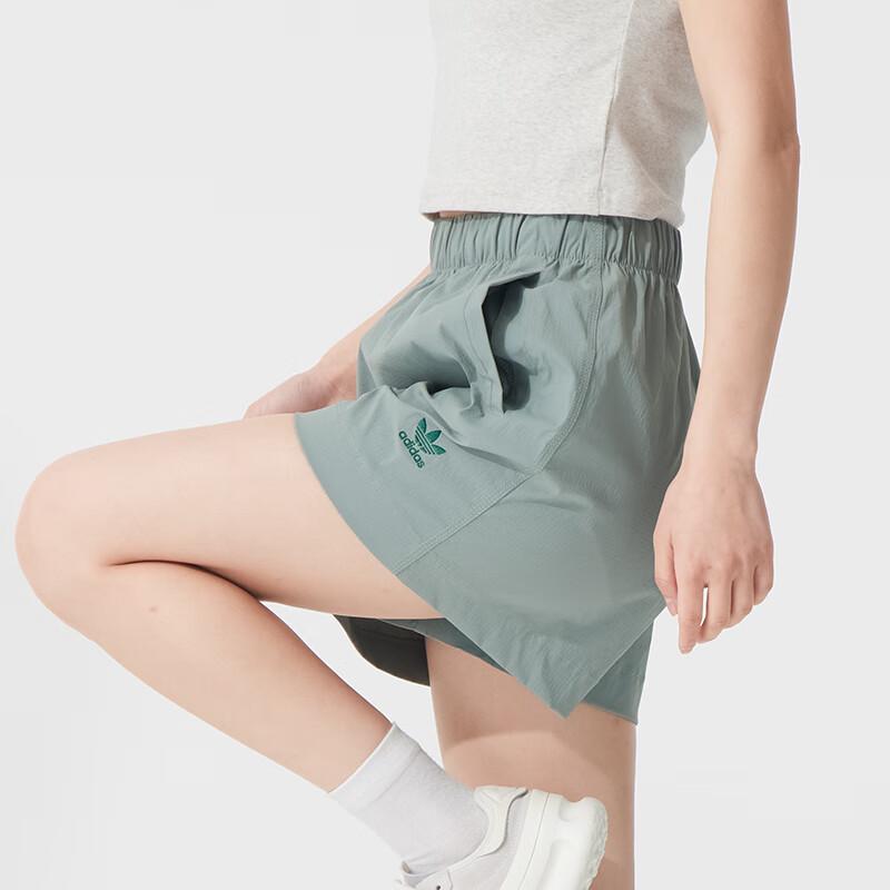 Adidas Originals Breathable Comfortable Simple Casual Shorts Women Shorts Green JD1507